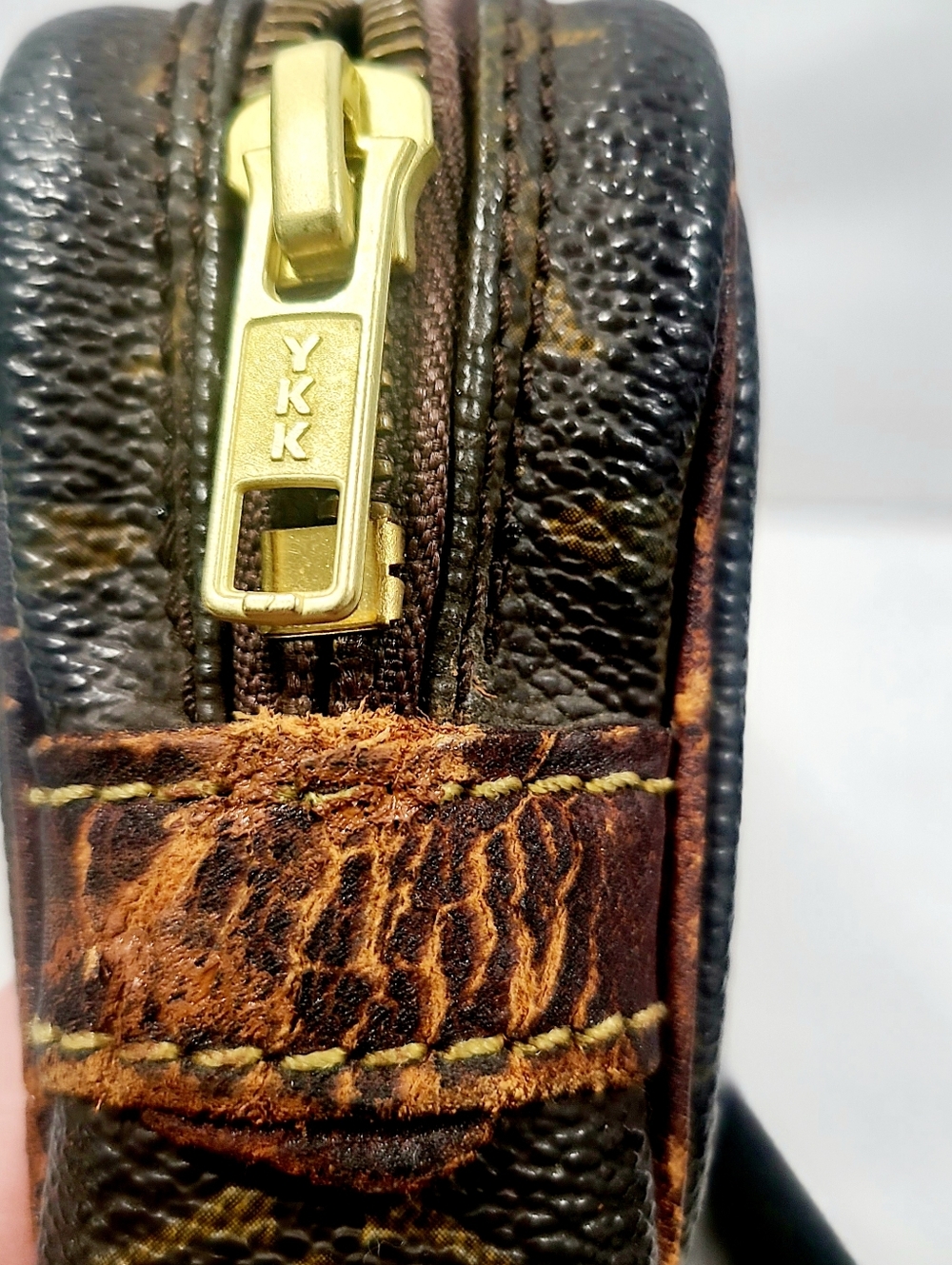Vintage Louis Vuitton Leather Clutch Bag - Picture 2 of 8